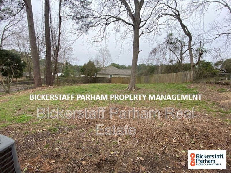 Right Around the Corner, Near Everywhere You Want to Be. property image