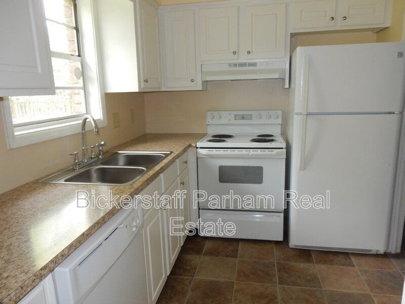 Duplex Located Off Hamilton Rd! property image