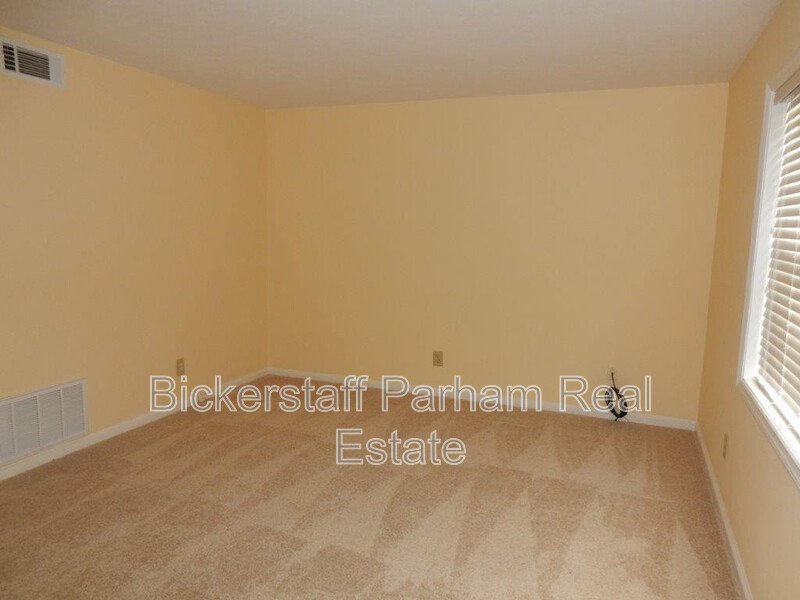 Duplex Located Off Hamilton Rd! property image