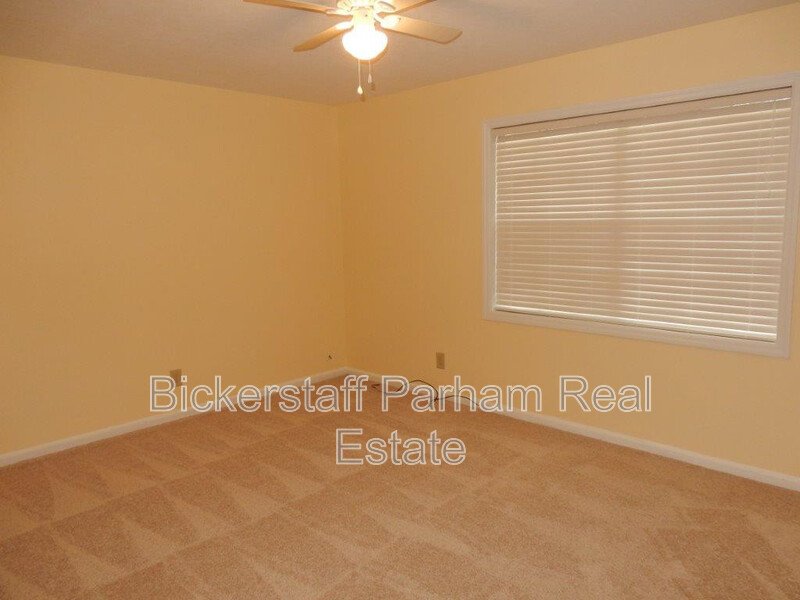 Duplex Located Off Hamilton Rd! property image