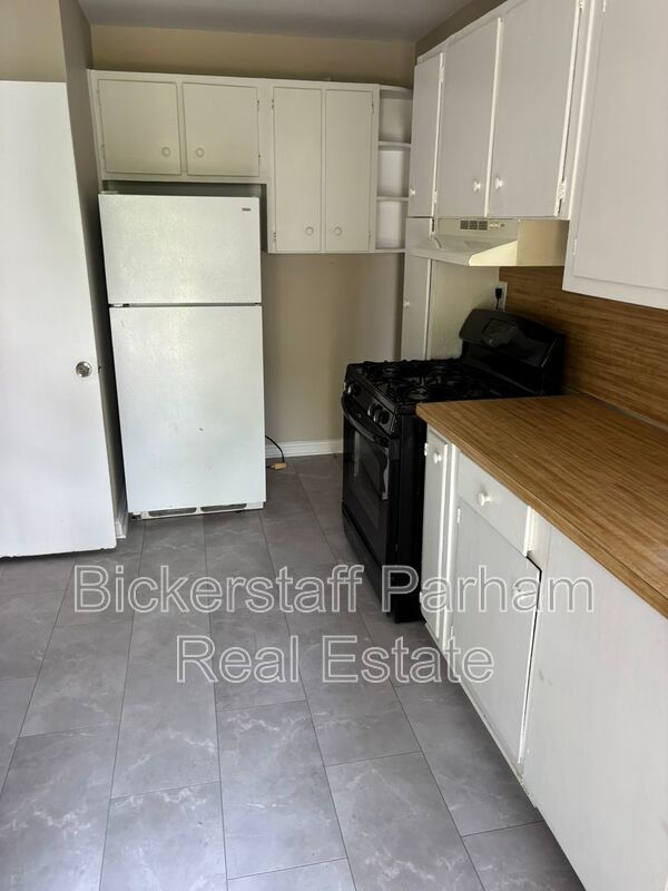 3931 Dexter Drive property image