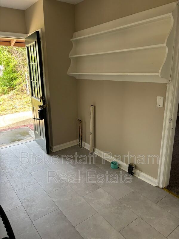 3931 Dexter Drive property image
