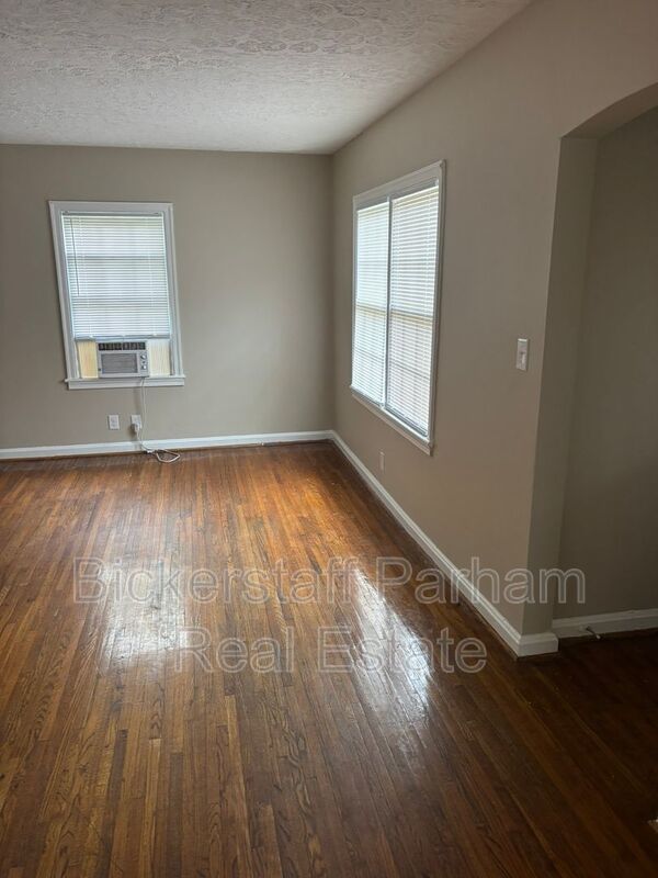 3931 Dexter Drive property image