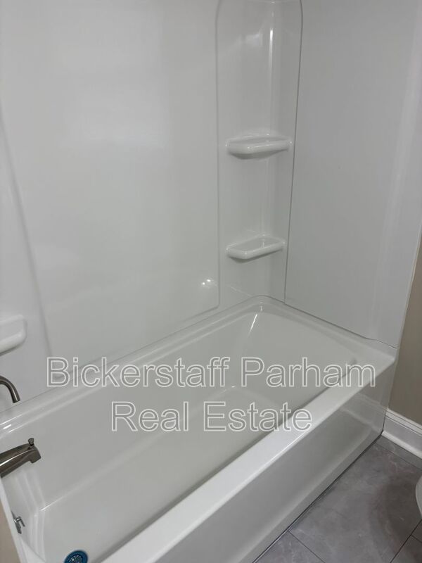 3931 Dexter Drive property image