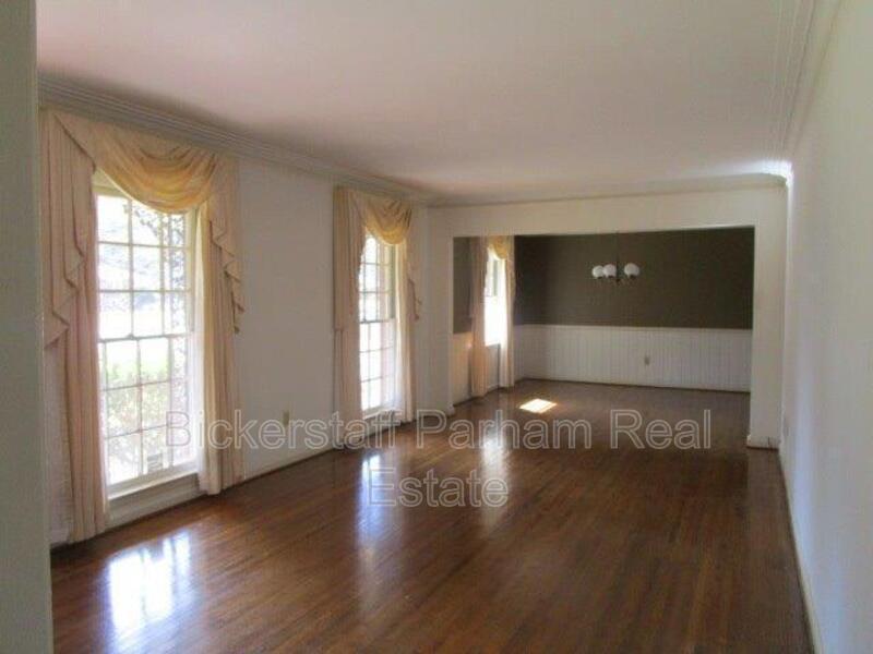 Located Off Macon Road! property image