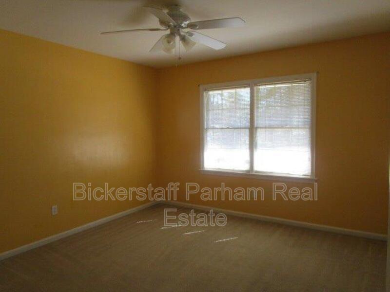 Located Off Macon Road! property image