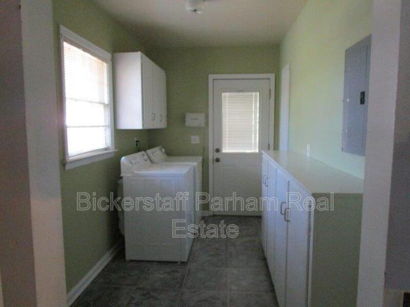 Located Off Macon Road! property image