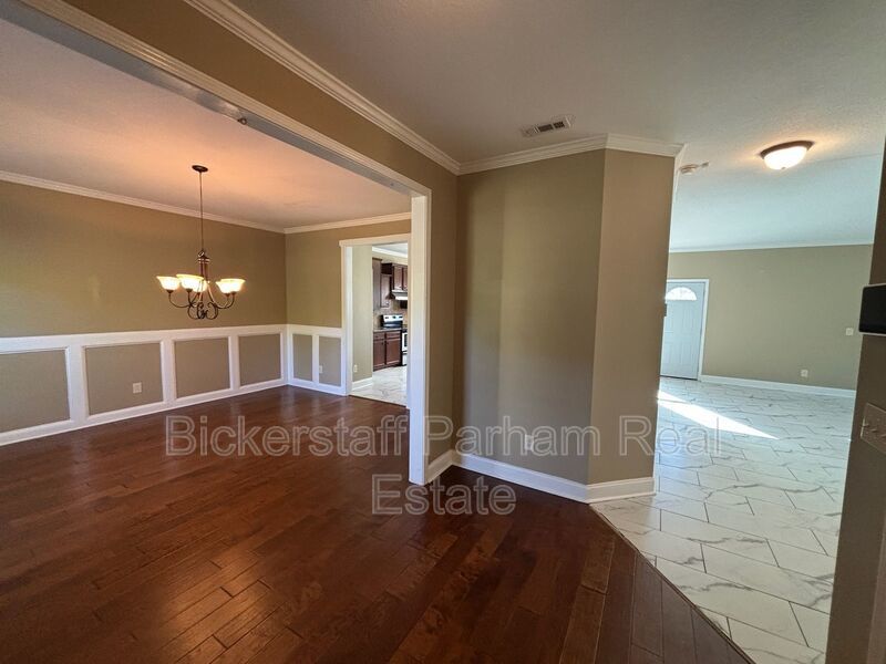 This property blends ample living space and storage with functional amenities. property image