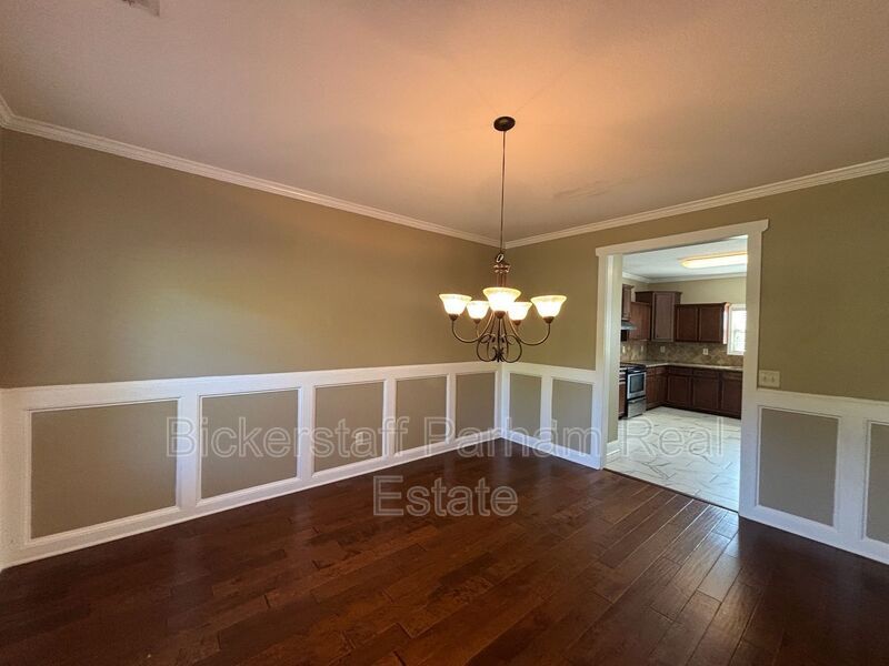 This property blends ample living space and storage with functional amenities. property image