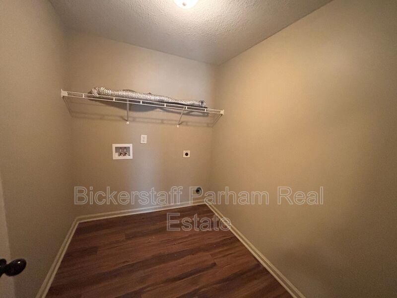 This property blends ample living space and storage with functional amenities. property image
