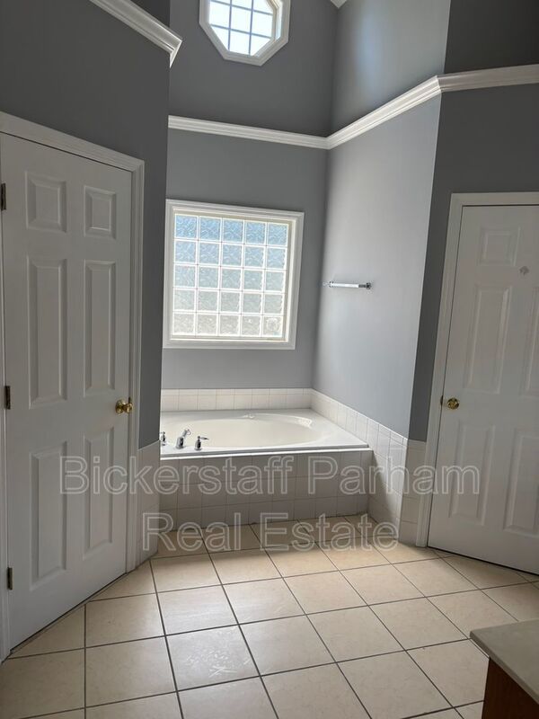 Located In the Midland Area !! property image
