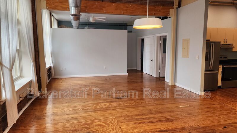 Charming Unit in Uptown property image