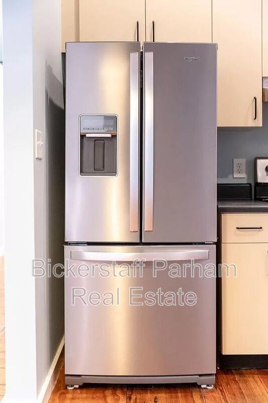 Charming Unit in Uptown property image