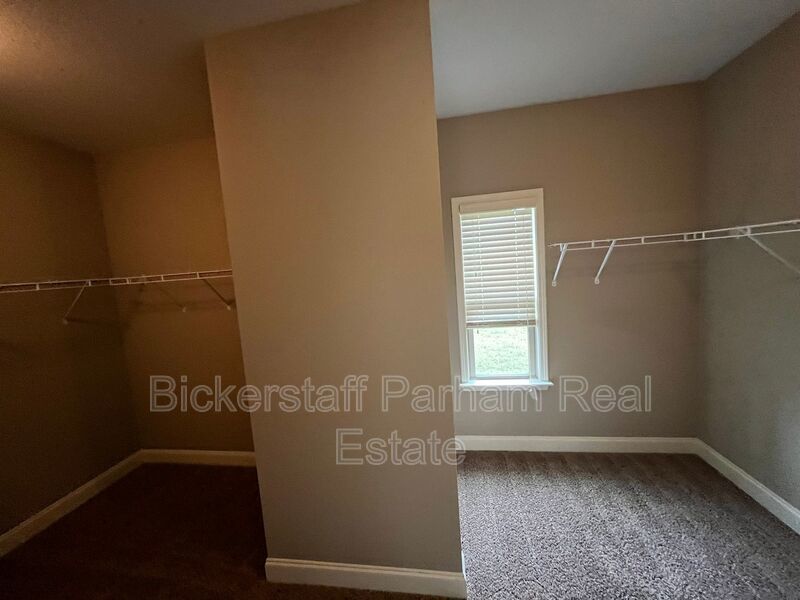 Located in Wrenwood Subdivision!! property image