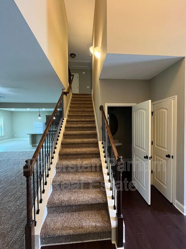 Located in Wrenwood Subdivision!! property image