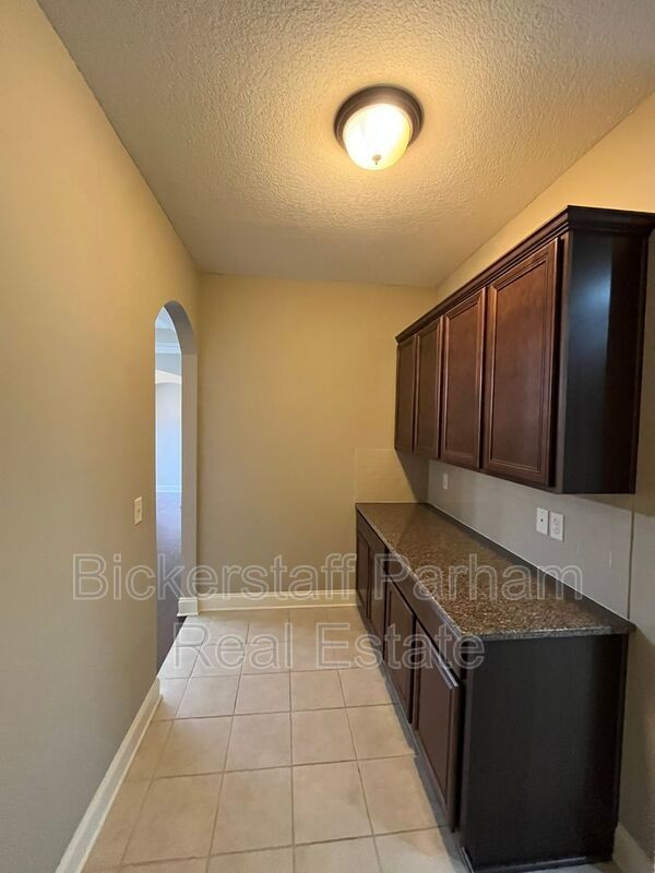 Located in Wrenwood Subdivision!! property image