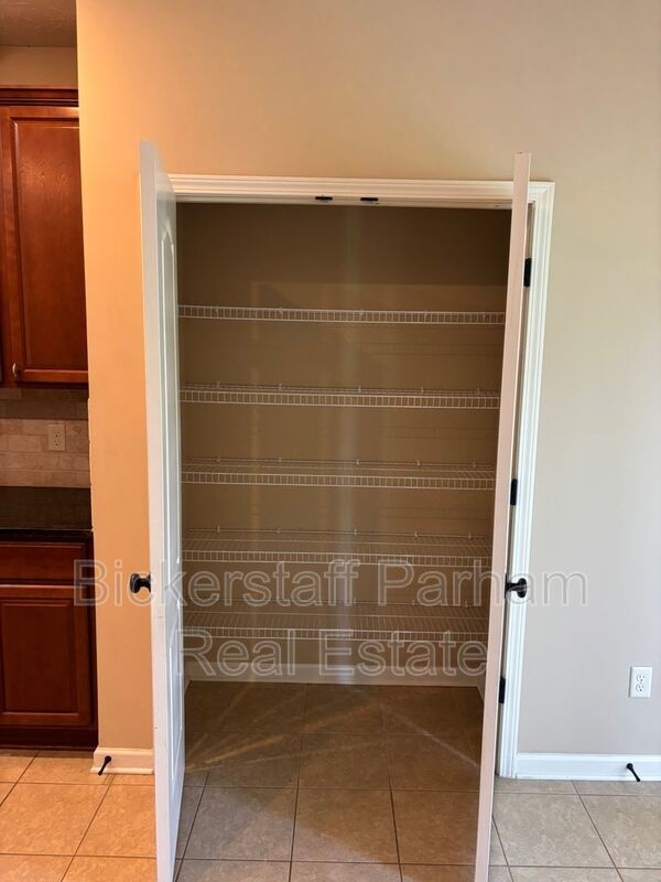 Gorgeous 4 Bedroom 2 1/2 Bath in Fortson Ga . property image