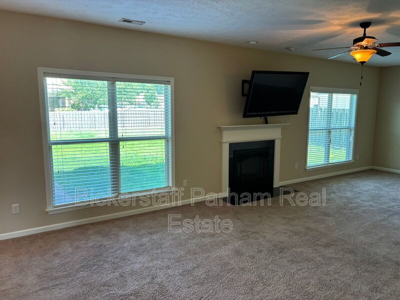 Gorgeous 4 Bedroom 2 1/2 Bath in Fortson Ga . property image