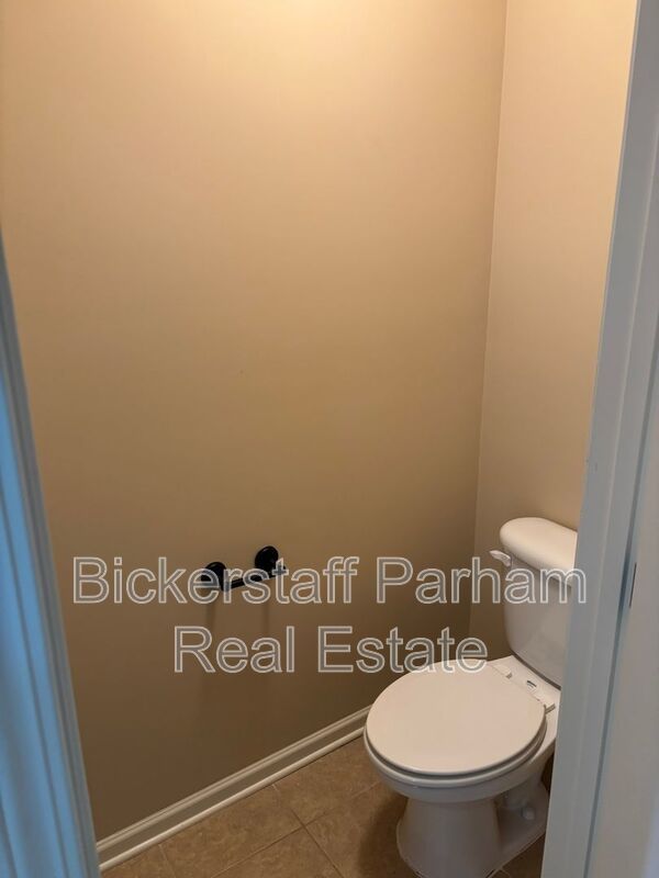 Gorgeous 4 Bedroom 2 1/2 Bath in Fortson Ga . property image