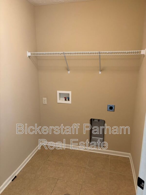 Gorgeous 4 Bedroom 2 1/2 Bath in Fortson Ga . property image