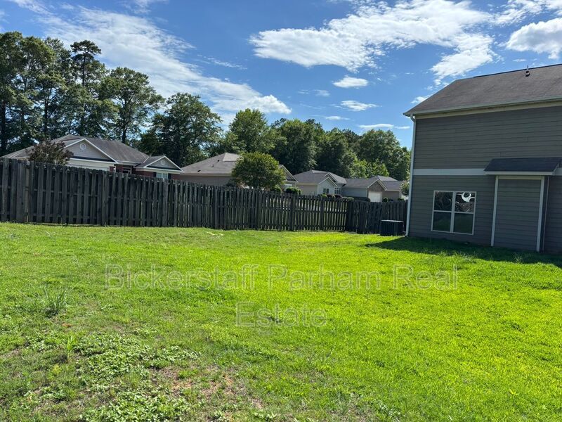 Gorgeous 4 Bedroom 2 1/2 Bath in Fortson Ga . property image