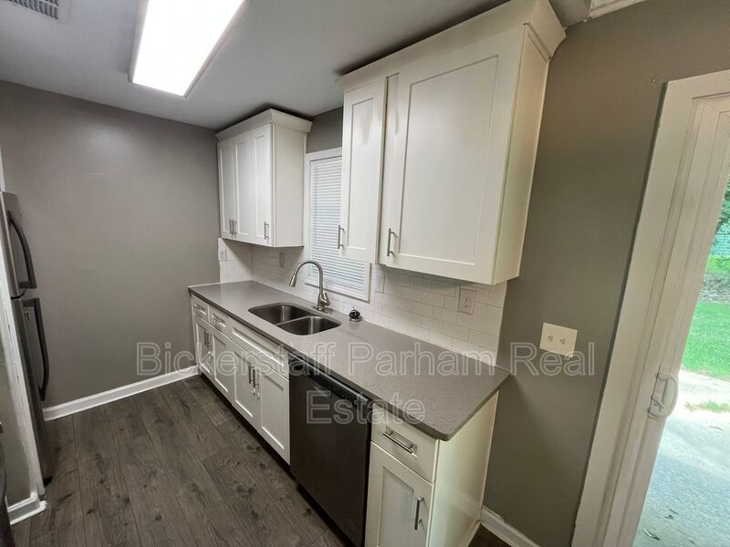 New On the Market! 5 Mins From Base property image