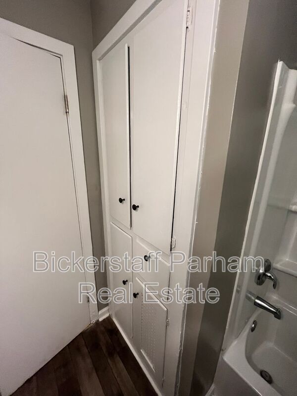 New On the Market! 5 Mins From Base property image