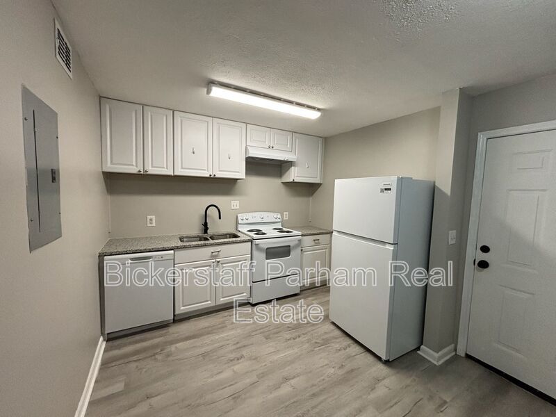 Newly Renovated property image