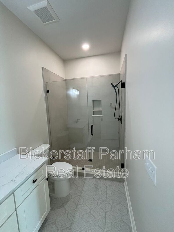 New Condo at The Village Of Green Island property image