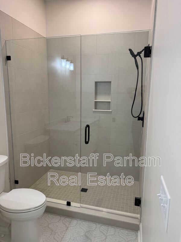 New Condo at The Village Of Green Island property image