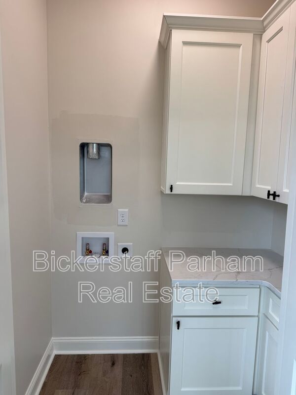 New Condo at The Village Of Green Island property image