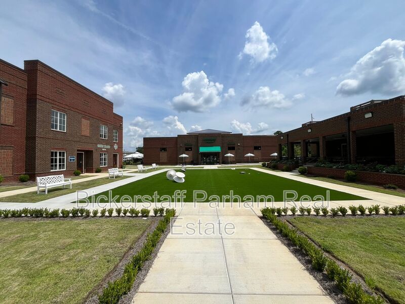 New Condo at The Village Of Green Island property image