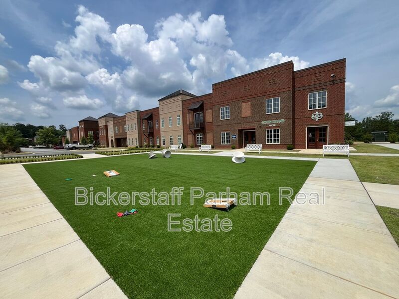 New Condo at The Village Of Green Island property image