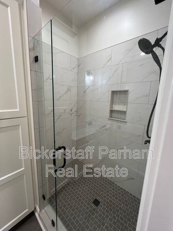 New Condo at The Village Of Green Island property image