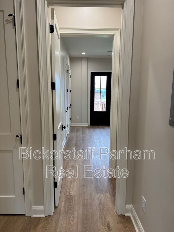 New Condo at The Village Of Green Island property image