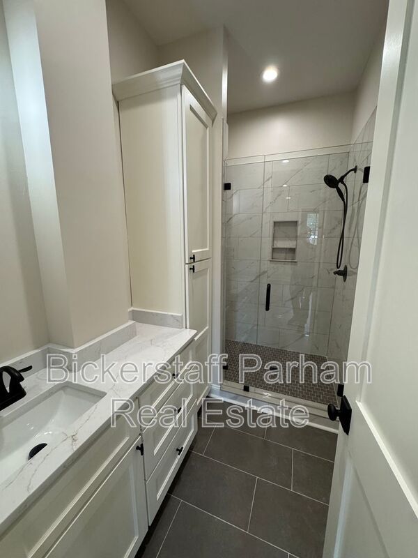 New Condo at The Village Of Green Island property image