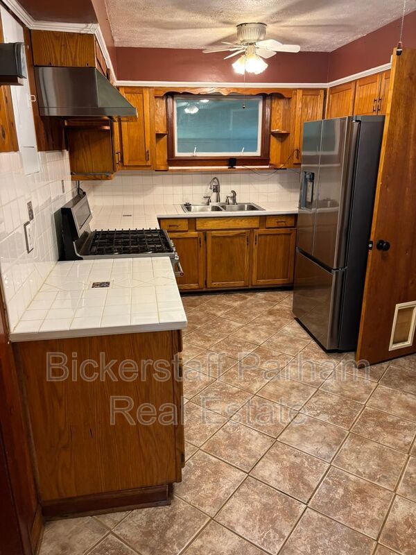 Welcome to this 1,692 sq ft Columbus, GA home offering 3 bedrooms and 1.5 bathrooms property image