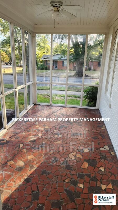 Everything You’ve Been Dreaming Of Is Here In This Cozy Apartment !! property image