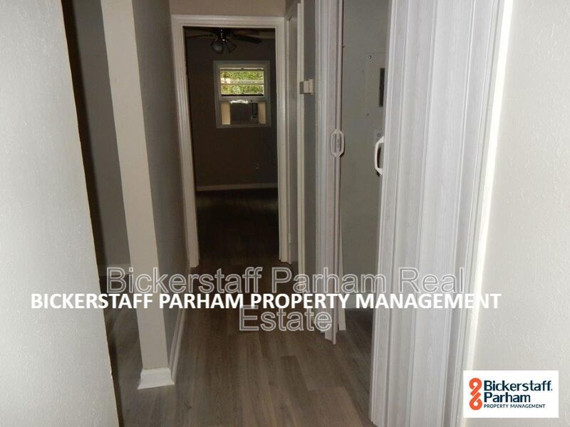 Cute Little Cottage in the Woods!! Located in Salem, Alabama. property image