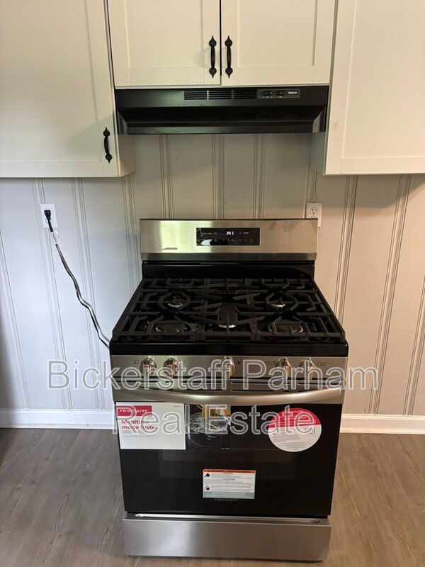 2608 Walker Street property image