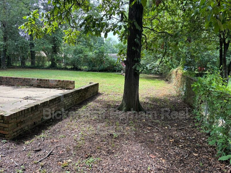 2608 Walker Street property image