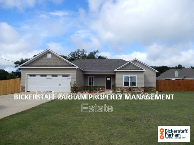 Updated home with an open floor plan, must see! property image