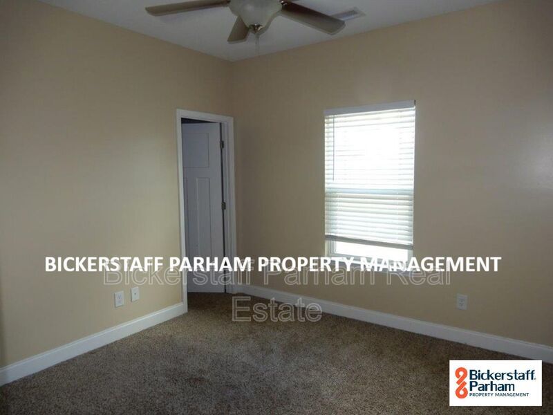Updated home with an open floor plan, must see! property image