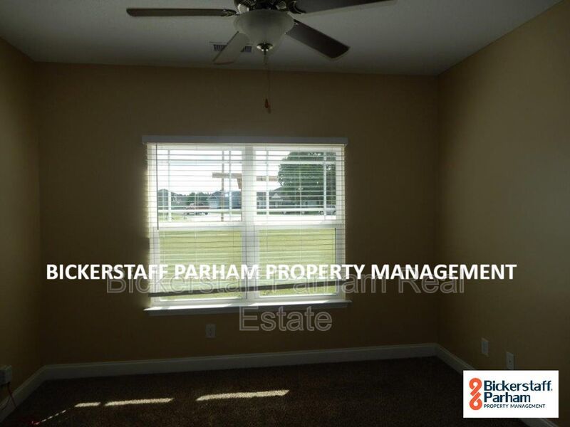 Updated home with an open floor plan, must see! property image