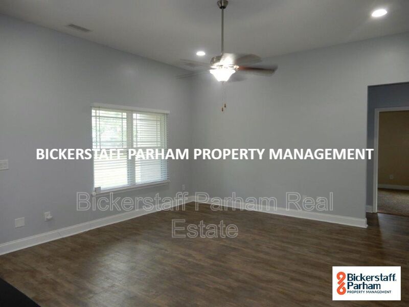 Updated home with an open floor plan, must see! property image