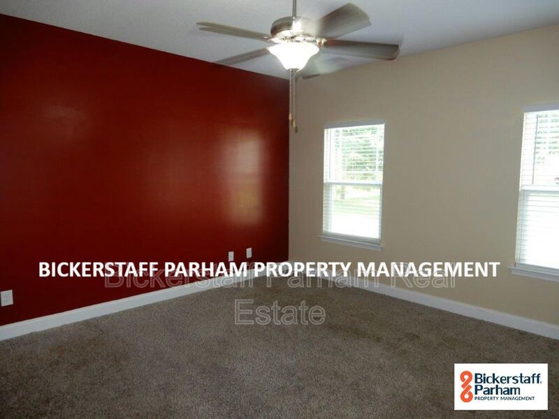 Updated home with an open floor plan, must see! property image
