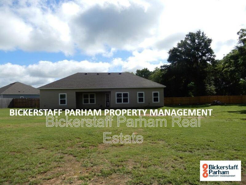 Updated home with an open floor plan, must see! property image