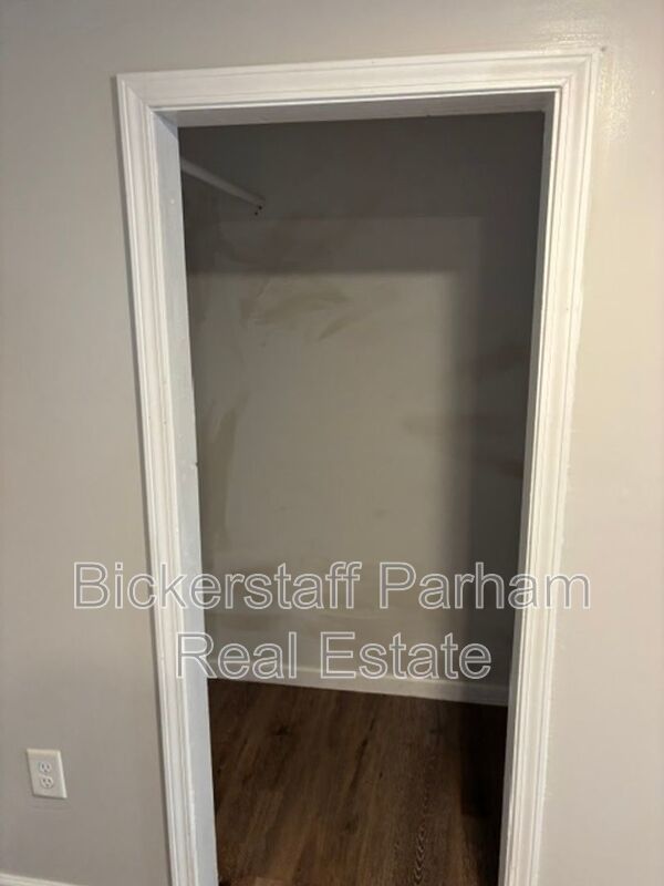 817 1/2 Unit A Blandford property image