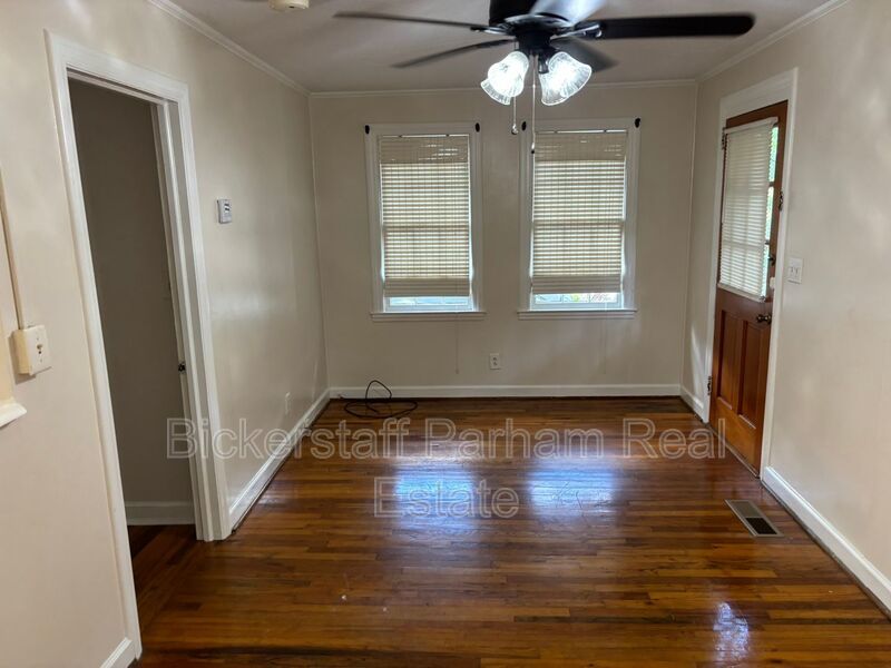 Located near Lakebottom! property image