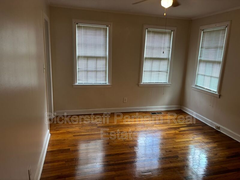 Located near Lakebottom! property image